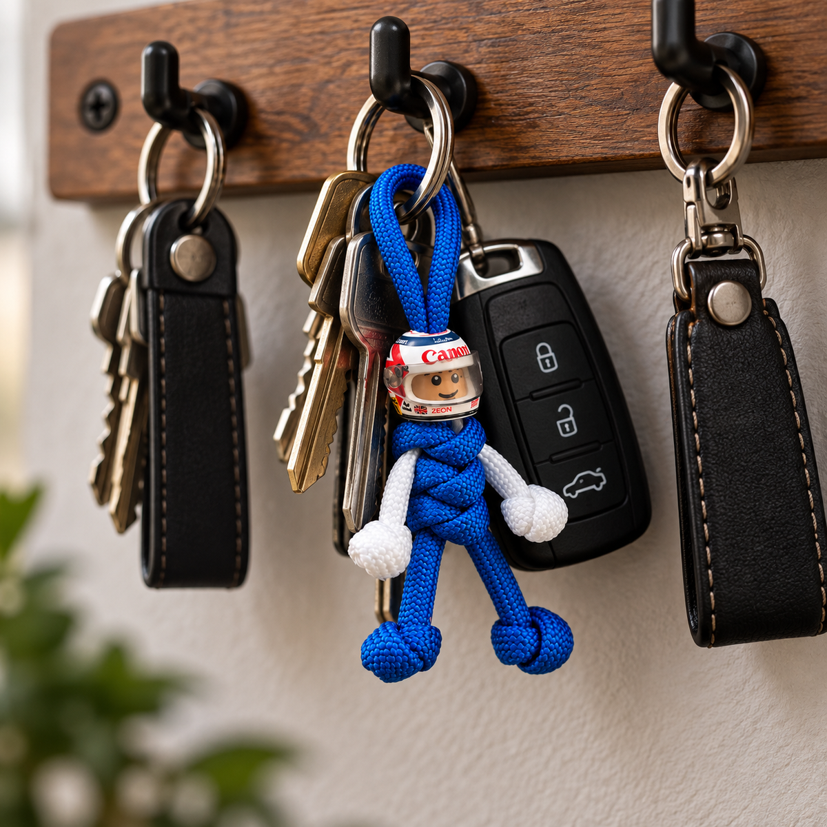 Nigel Mansell Paracord Buddy Keychain