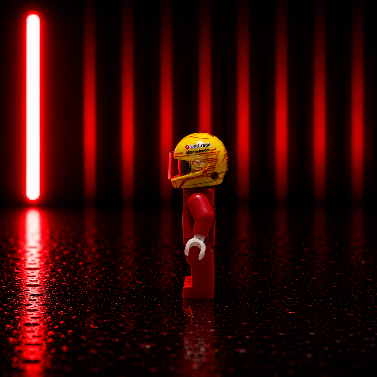 Lewis Nano Helmet